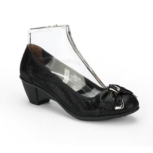 Helens Heart Womens CFW-261-11 Black Beaded Sandals Casual Shoes