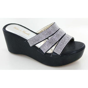 Helens Heart Womens CFW-C04 Black Beaded Sandals Casual Shoes