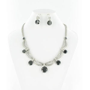Jewelry by HH Womens NS-H003813 black Beaded Necklaces Jewelry