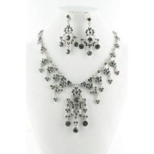 Jewelry by HH Womens NS-H1959 black Beaded Necklaces Jewelry